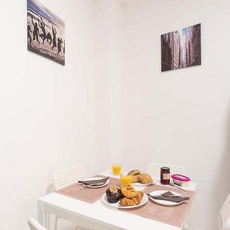 Ole Hostels Malaga Zambrano Екстериор снимка